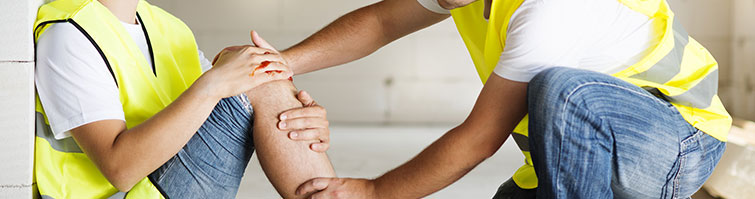 First Aid - Accident on construction site