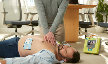 Zoll AED 3 being used in office environment